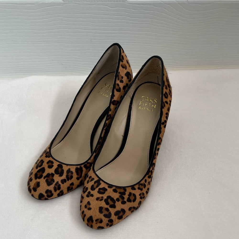 Saks Fifth Avenue Leopard Wedge heel
